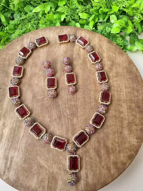 red Jarao long maala set - Image 4