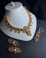 Zircon necklace set with teeka - Image 8