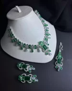 Zircon necklace set with teeka - Image 6