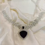 Zircon necklace set with teeka - Image 8