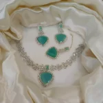 Zircon necklace set with teeka - Image 11