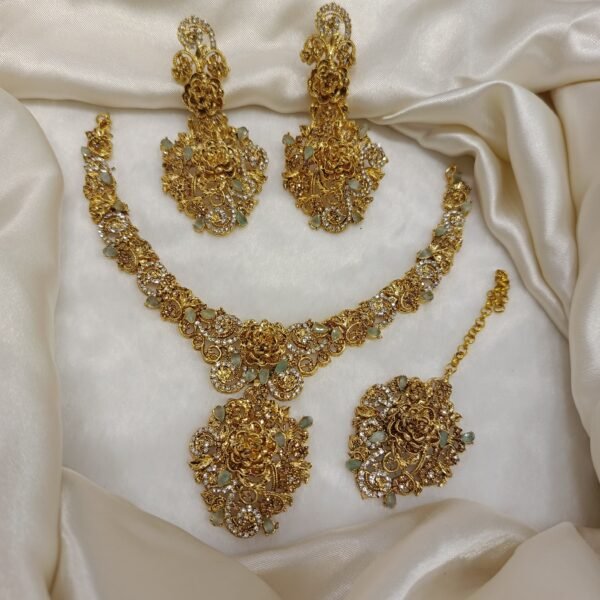 mint Zircon designer necklace set - Image 5