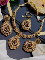 Elegant necklace set with teeka - Image 9