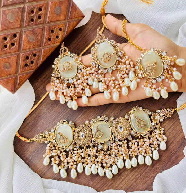 IMG-20250627-WA0016 Doublet choker set with teeka - Image 1