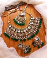 Kundan bridal set with teeka - Image 2