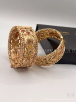 Rajwari bangle pair - Image 3