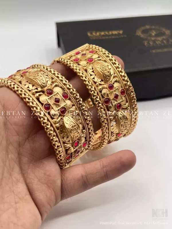 Rajwari bangle pair - Image 4
