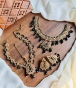 Bridal necklace set with maatha patti - Image 9