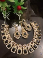 Pure zircon necklace set with teeka - Image 2