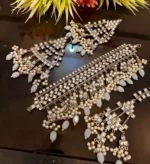 Kundan choker set with teeka