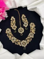 Zircon necklace set with teeka - Image 7