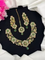 Zircon necklace set with teeka - Image 5
