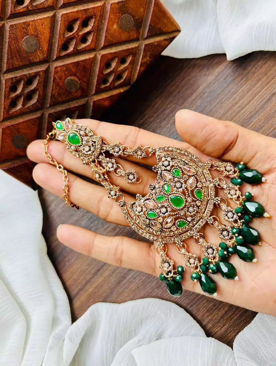 IMG-20250405-WA0055.webp Zircon jhumar - Image 1