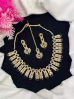 AD zircon necklace set with teeka - Image 6