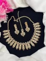 AD zircon necklace set with teeka - Image 4