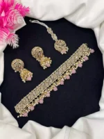 Elegant Choker Set with Teeka