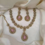 Zircon necklace set with teeka - Image 4