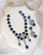 3D style necklace set