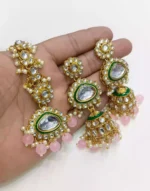 Kundan jhumki earrings with teeka - Image 2