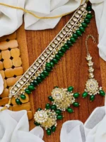 Kundan choker set with teeka
