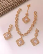 Zircon necklace set with teeka - Image 9
