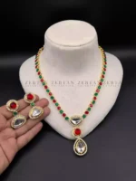 Elegant maala with kundan pendant