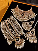Kundan bridal set with maatha patti - Image 6
