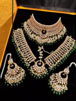 Kundan bridal set with maatha patti - Image 4