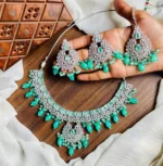 Zircon necklace set with teeka - Image 2