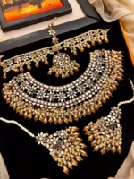 Kundan bridal set with maatha patti - Image 7