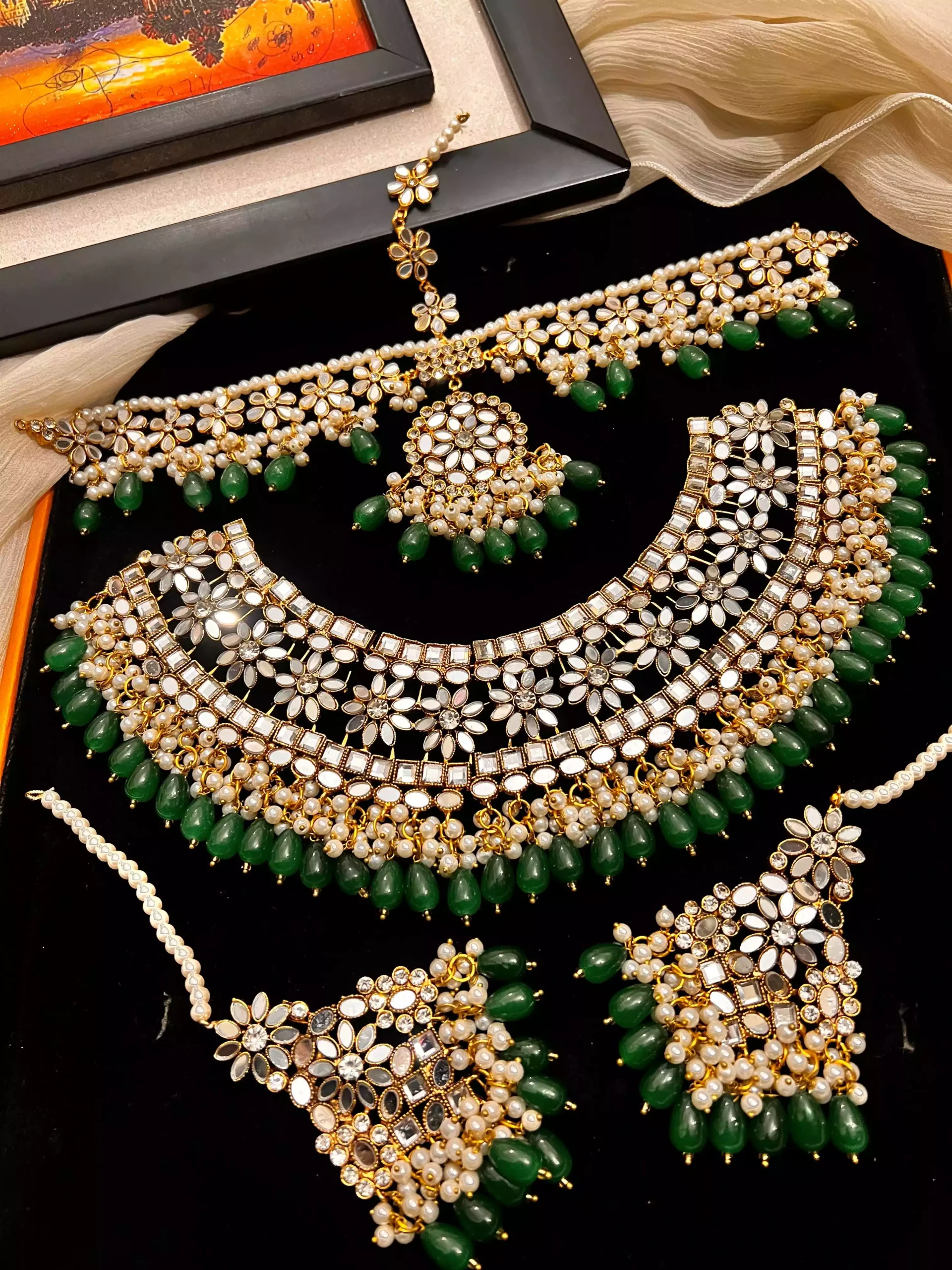 IMG-20251029-WA0028-scaled-1.webp Kundan bridal set with maatha patti - Image 1