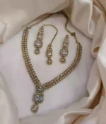 Zircon necklace set with teeka - Image 3