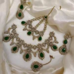 Elegant bridal set with jhumar