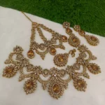 Elegant bridal set with jhumar - Image 5