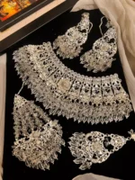 Handmade heavy bridal set - Image 6
