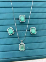 AD zircon set with ring - Image 4