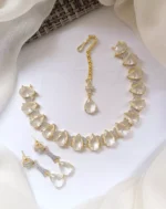 Big stone necklace set with teeka - Image 4