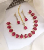 Big stone necklace set with teeka