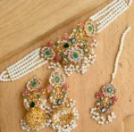 Noratan choker set with teeka