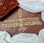 Heavy gajra bridal matha patti