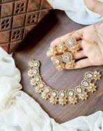 Zircon necklace set with teeka - Image 6