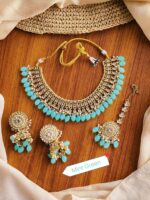 Kundan necklace set with teeka - Image 5