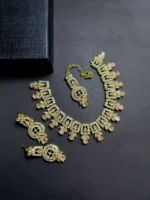 Zircon necklace set with teeka - Image 5