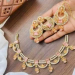 Zircon necklace set with teeka - Image 7