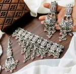 Kundan full neck bridal set - Image 4