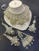 Heavy manjoos bridal jhumar set - Image 3