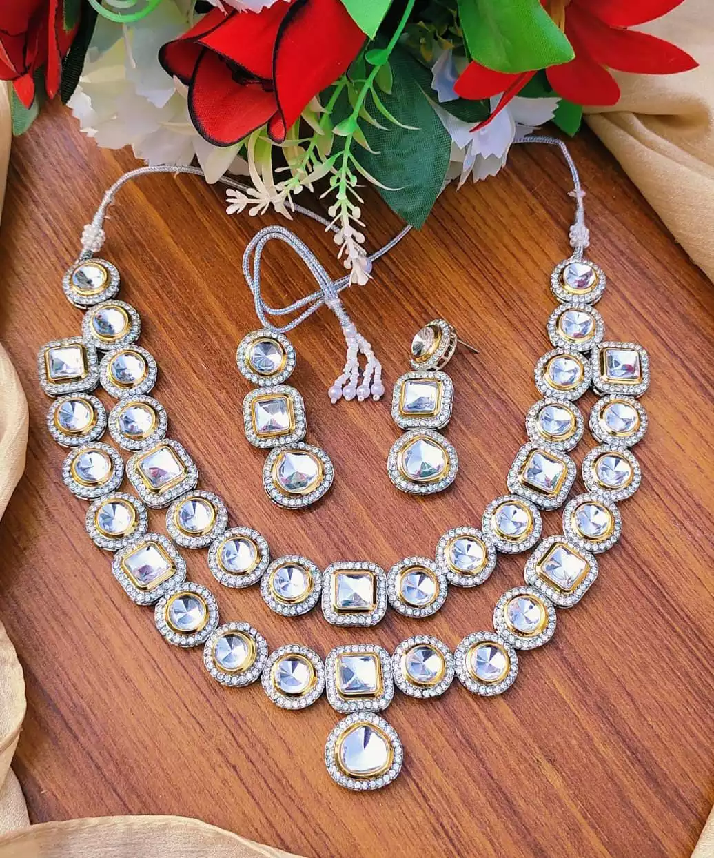 silver-6.webp Uncut kundan maala set - Image 1