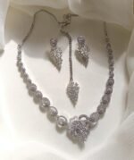 Indian necklace set with teeka - Image 4